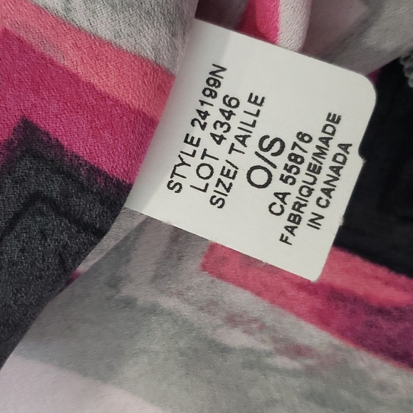 (OS) ARTIZAN Robert Barré Geometric Colorful Print Poncho Style Top Flowy - Picture 4 of 6